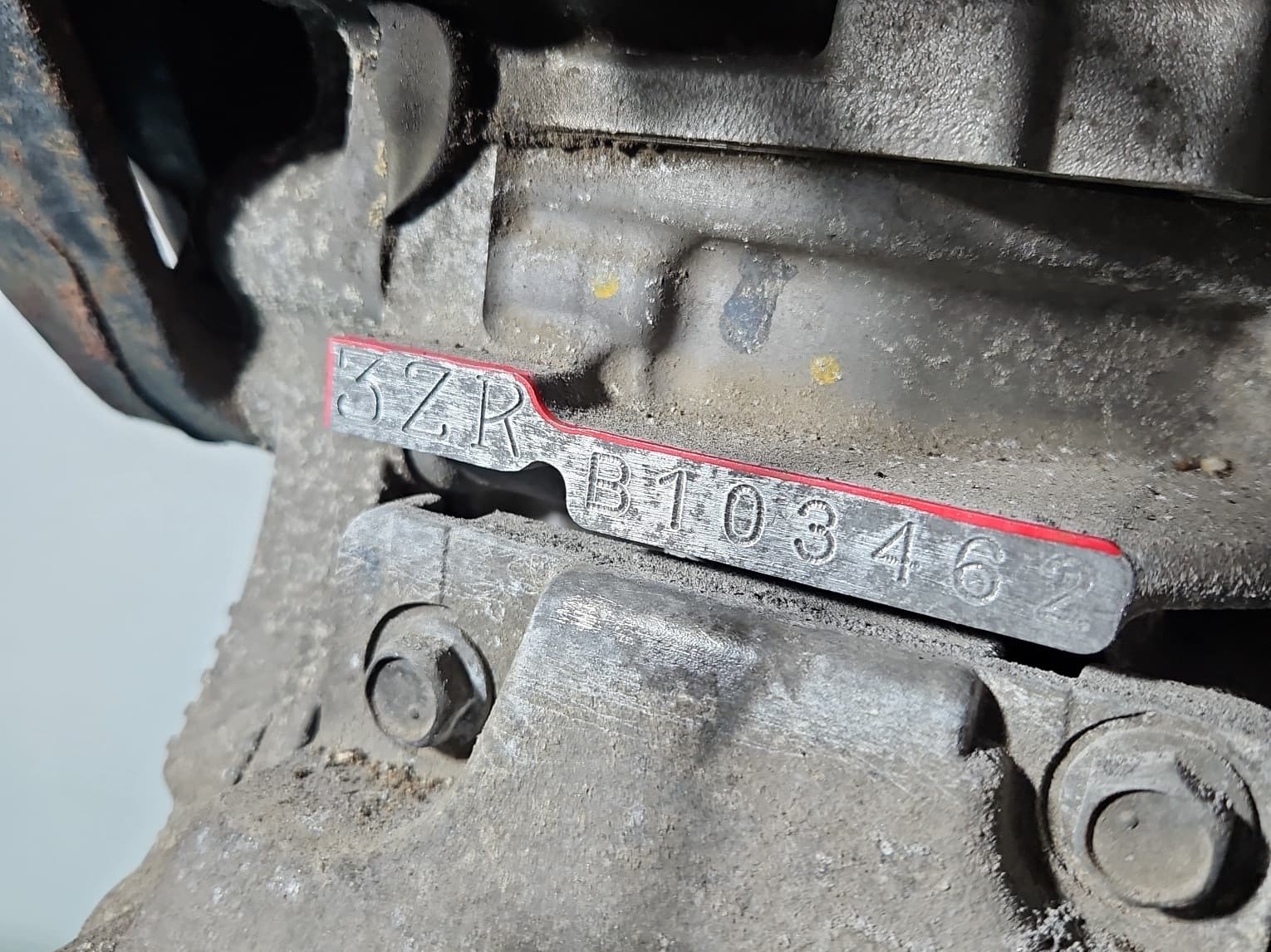 Moteur 3ZR-FAE — vue 8