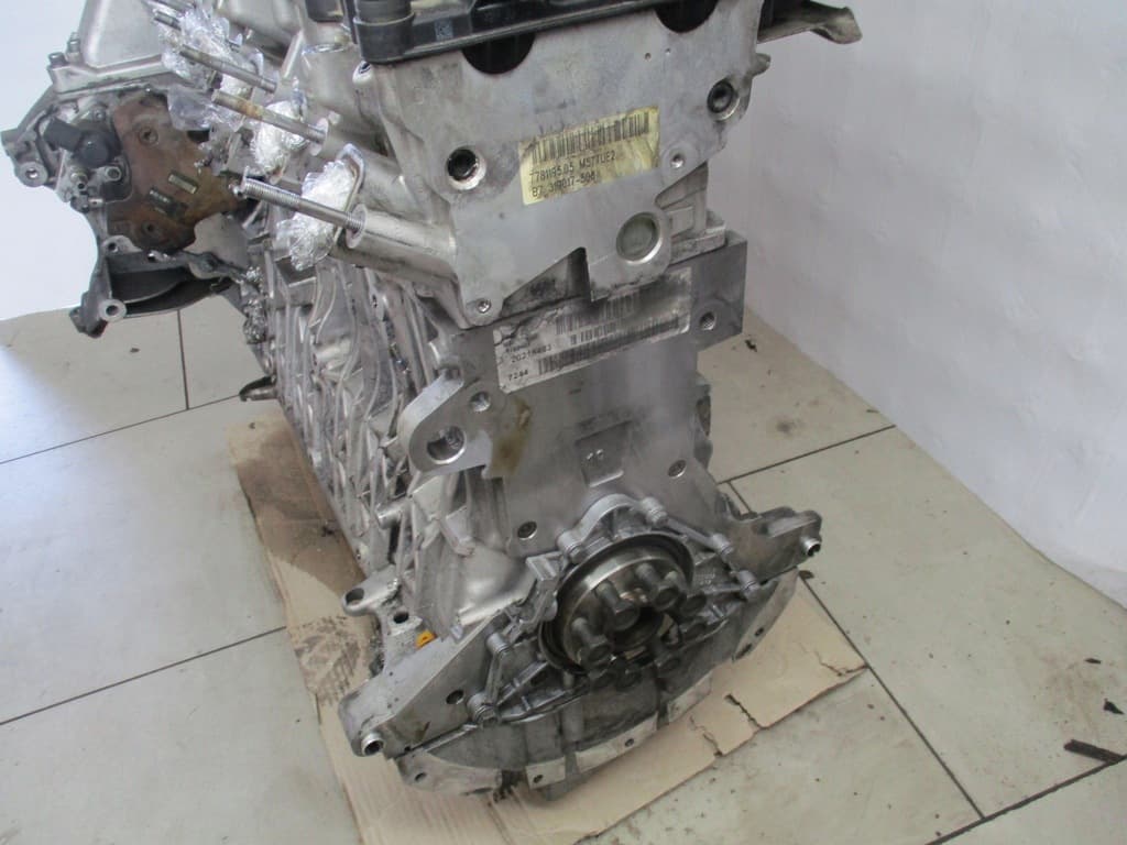 Moteur 306D3 — vue 3