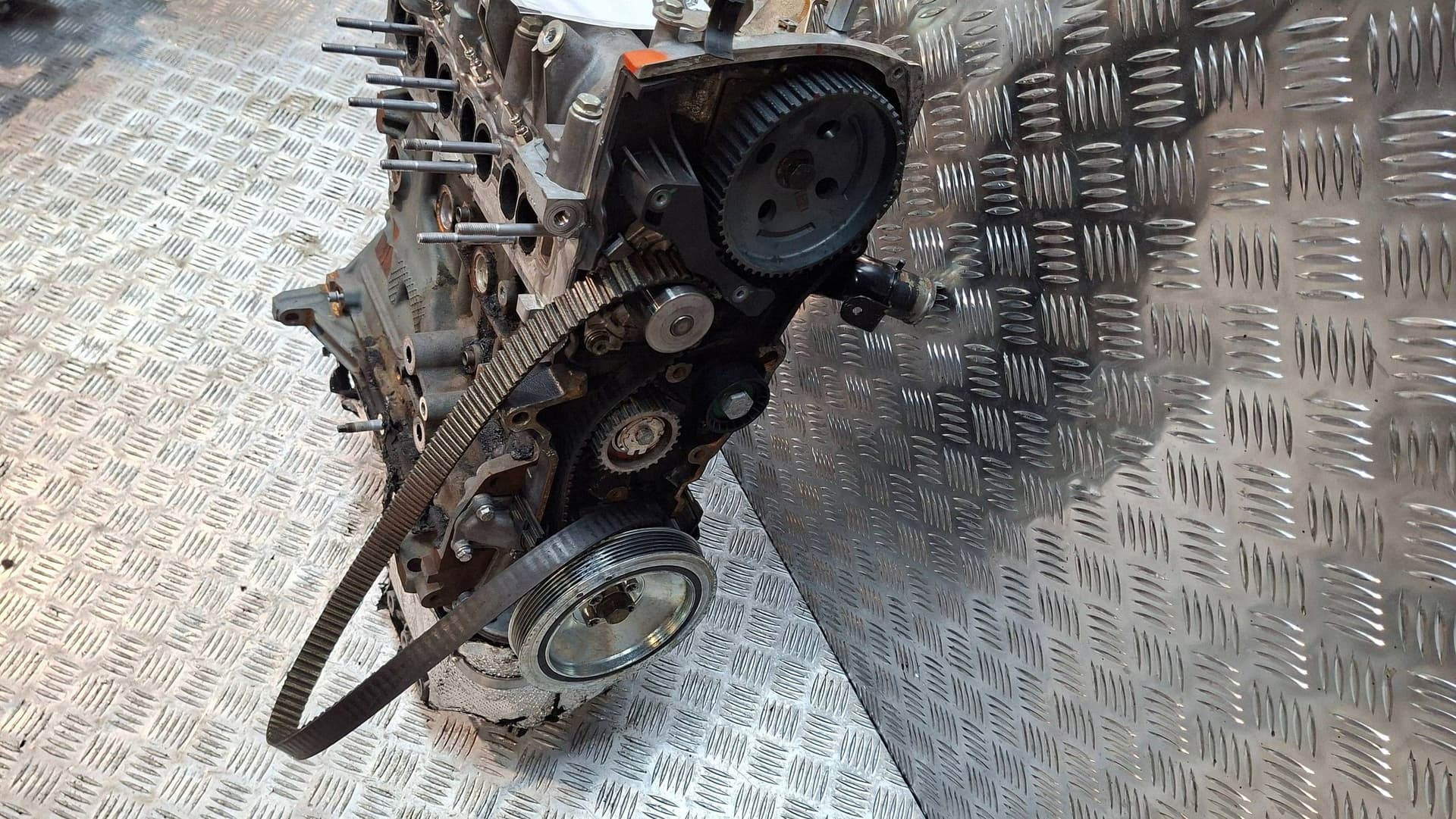 Moteur 552 60 384 — vue 3