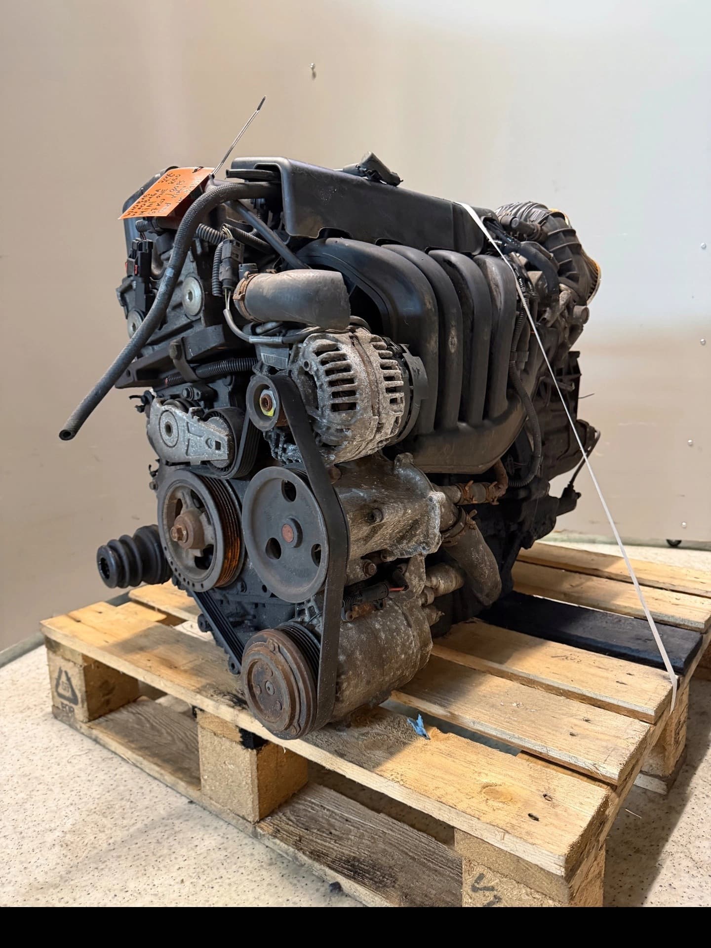 Moteur W10 B16 A — vue 7