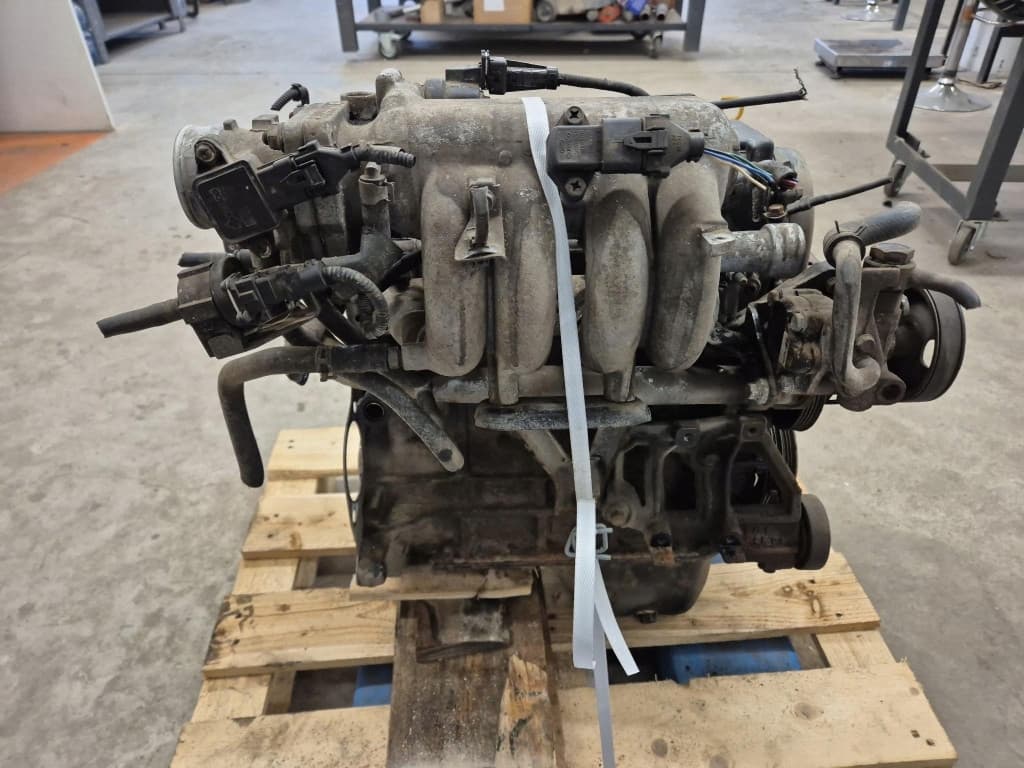 Moteur G4EA — vue 3