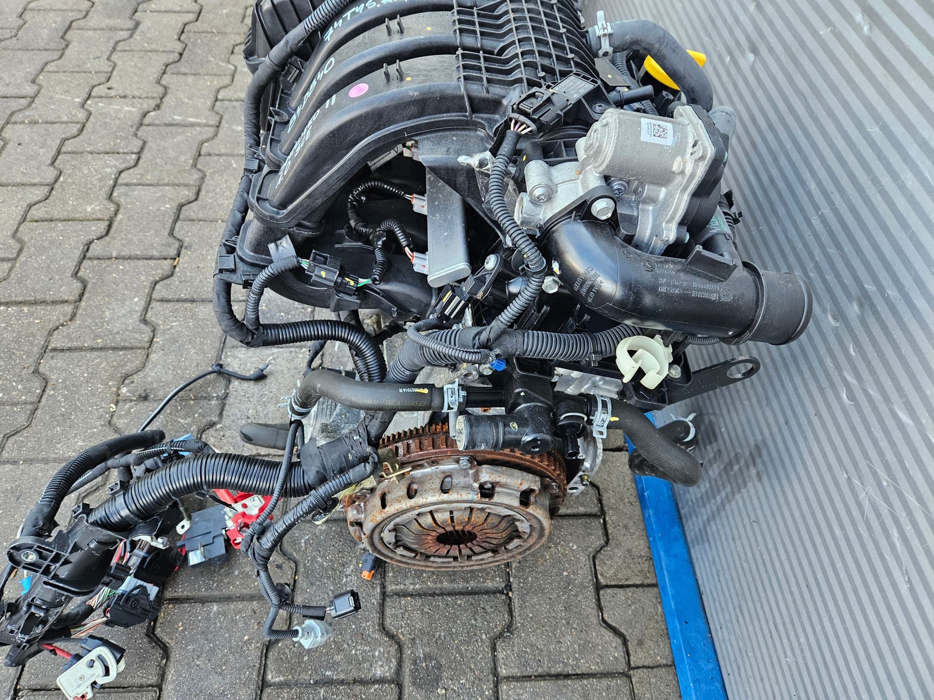 Moteur B4D 400 — vue 4