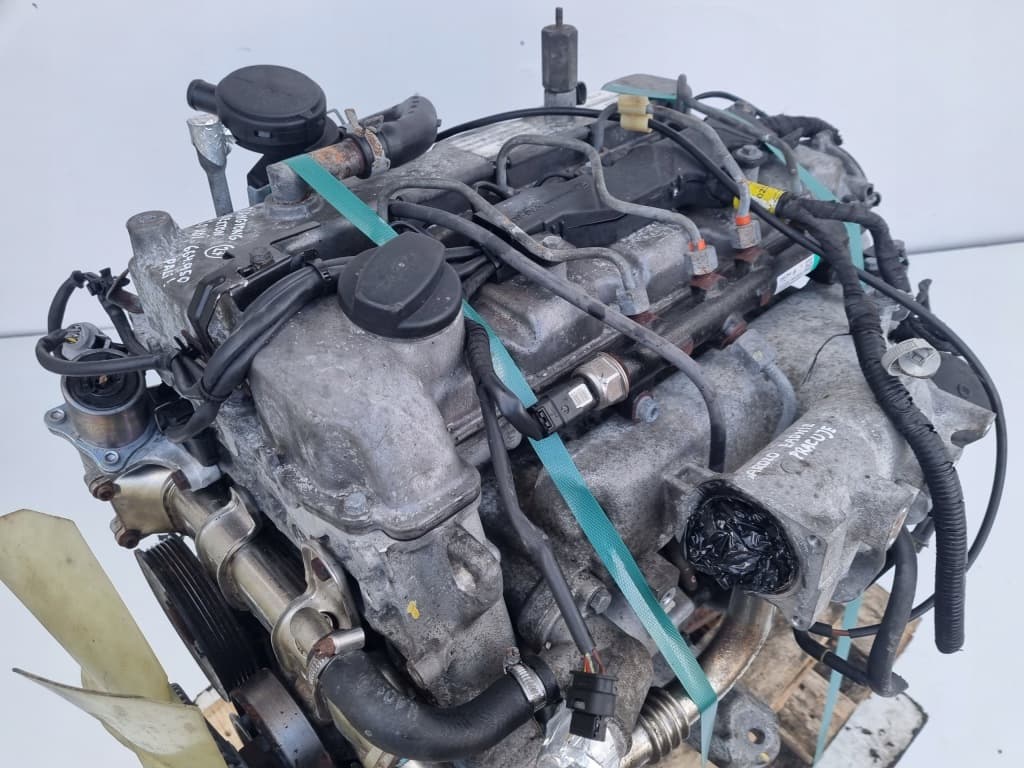 Moteur D20DT — vue 4