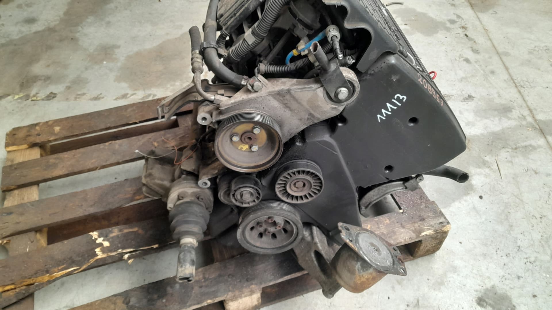 Moteur 839 A4.000 — vue 3