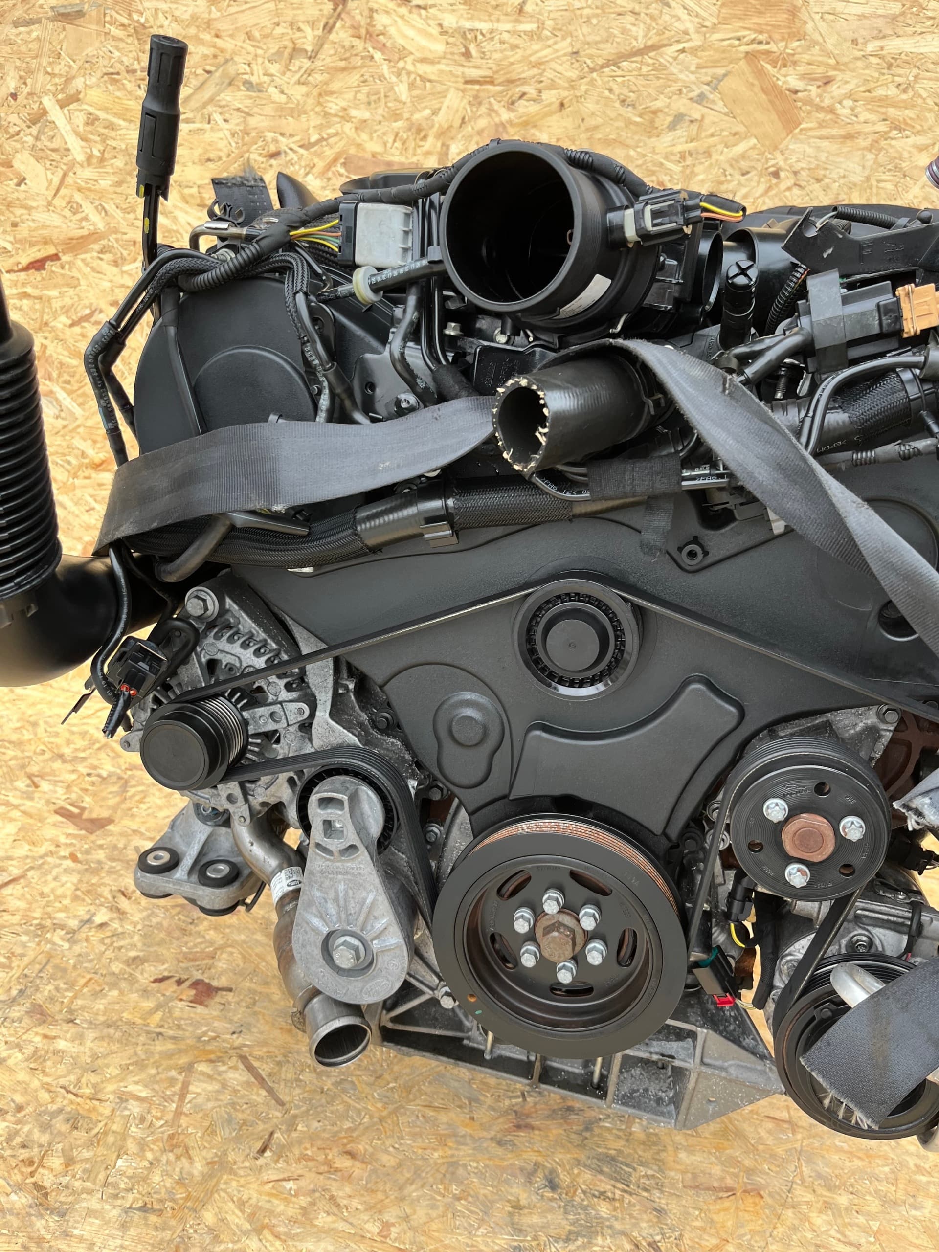 Moteur 306DT(TDV6) — vue 8