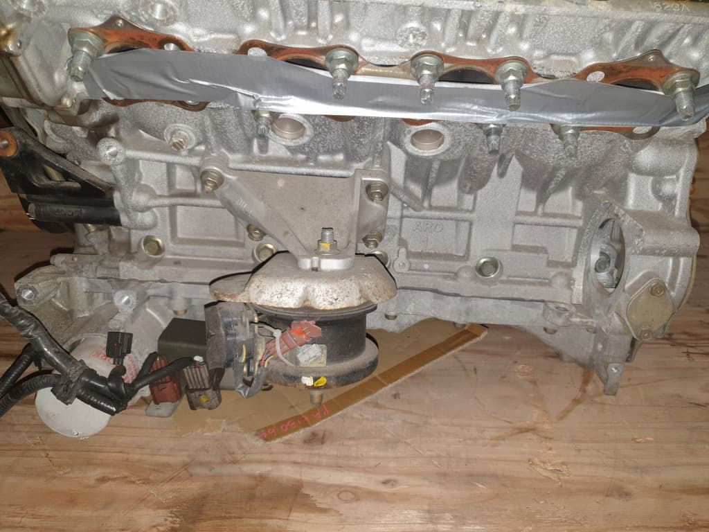 Moteur 1UR-FSE — vue 5