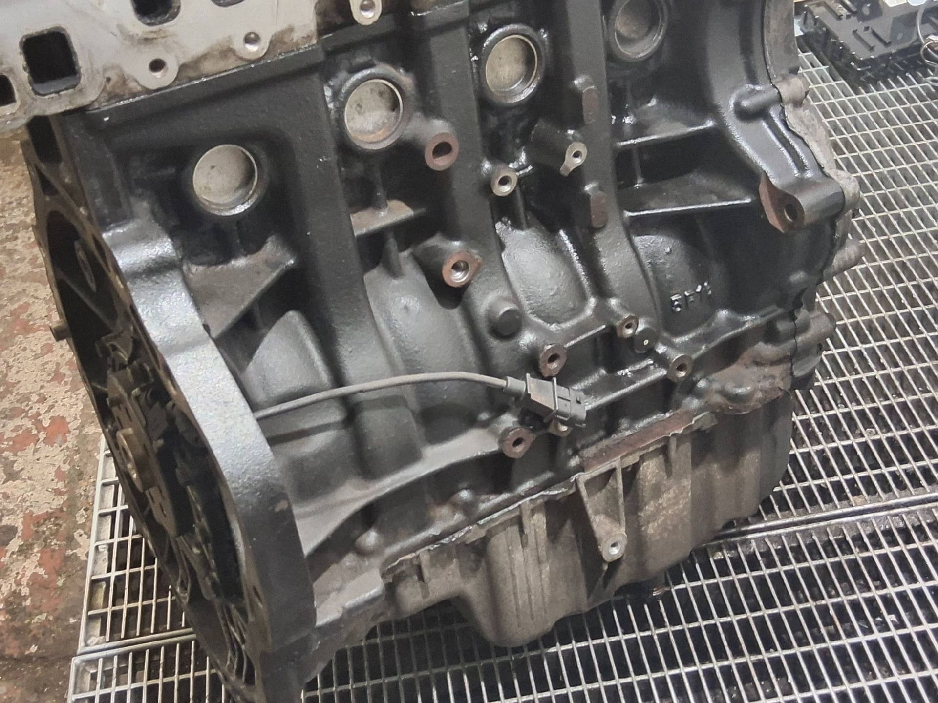 Moteur D16DTF — vue 9