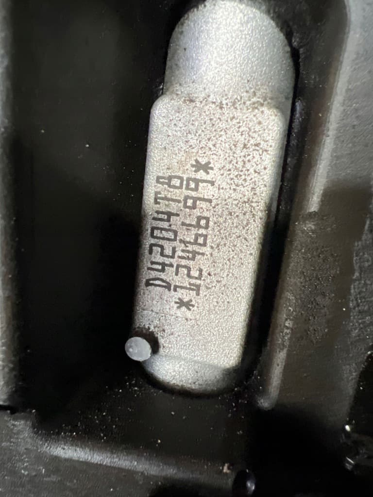 Moteur D 4204 T8 — vue 5
