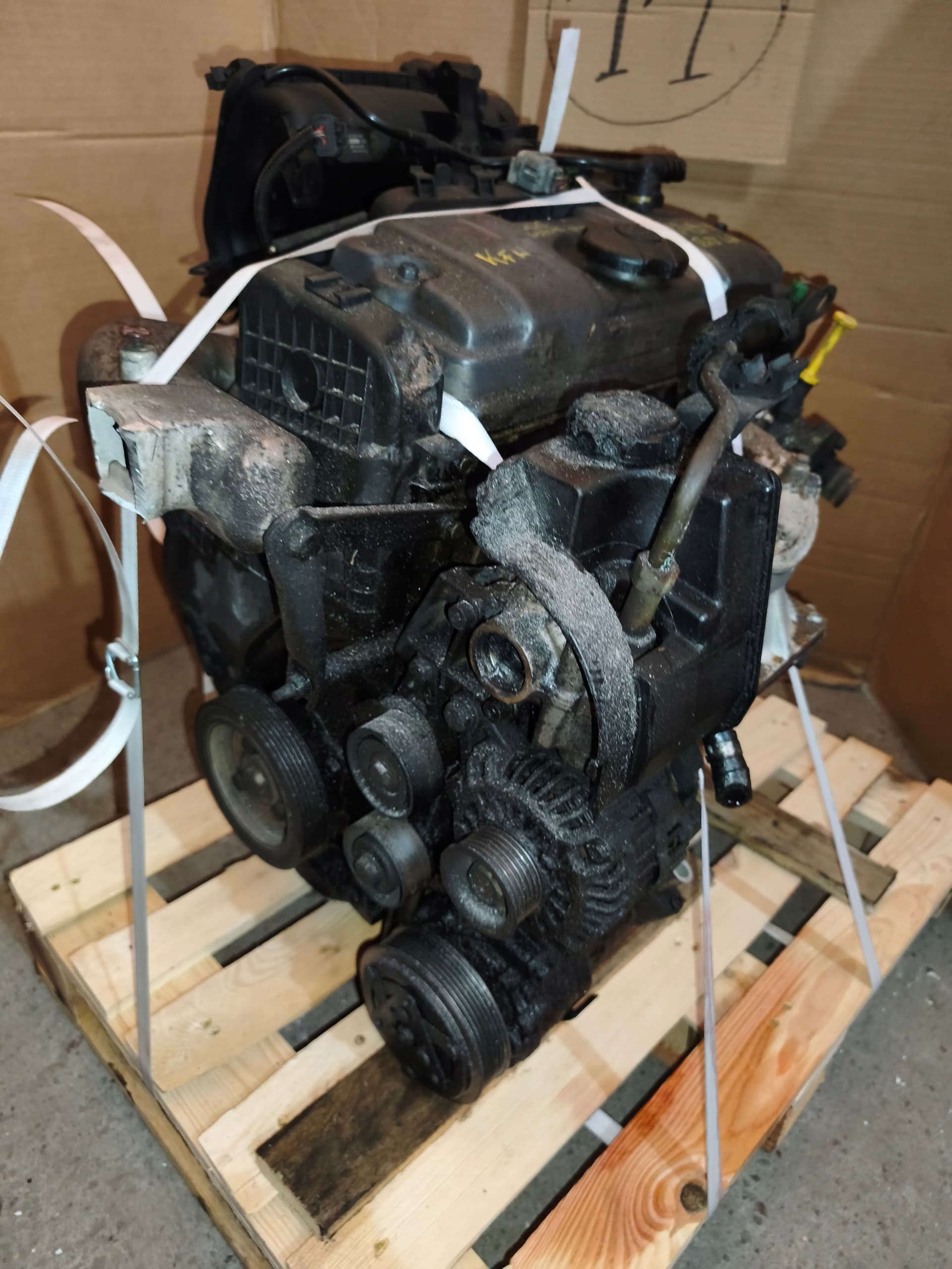 Moteur KFW (TU3JP) — vue 4