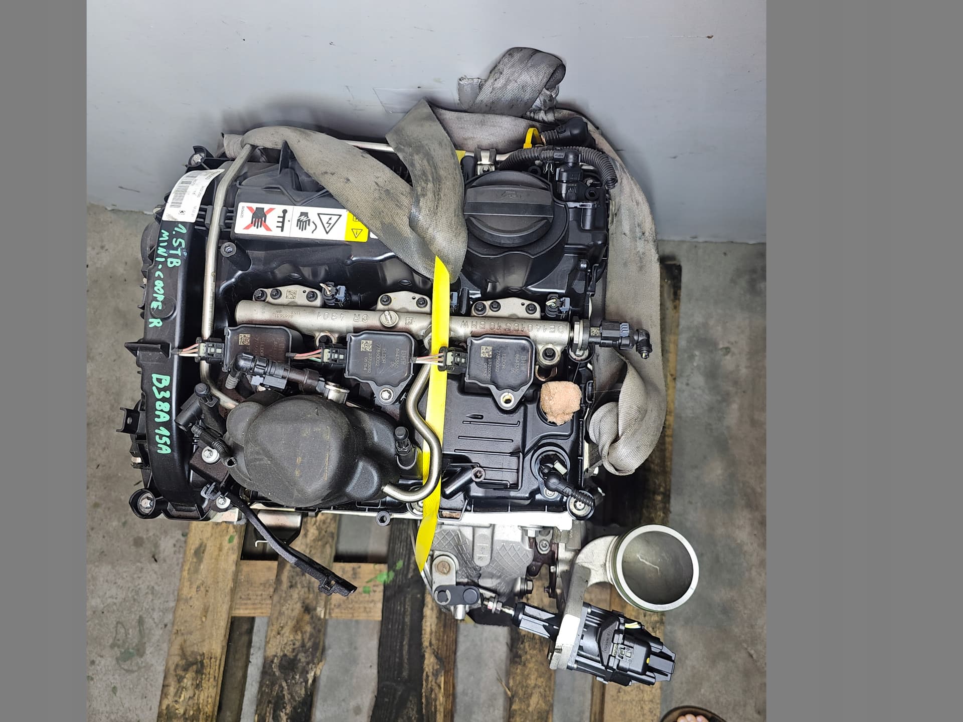 Moteur B38 A15 A — vue 2