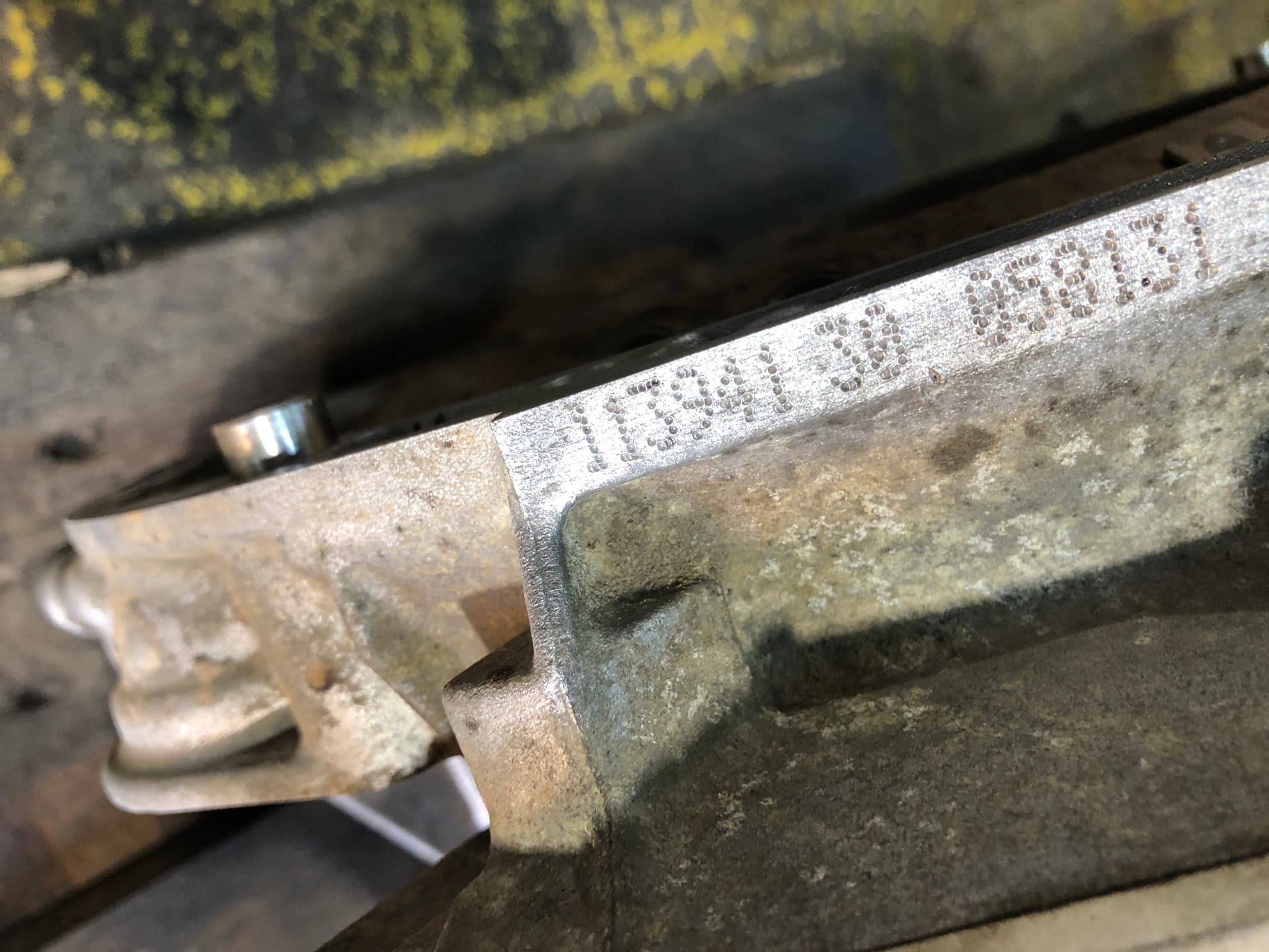 Moteur M 113.948 — vue 6