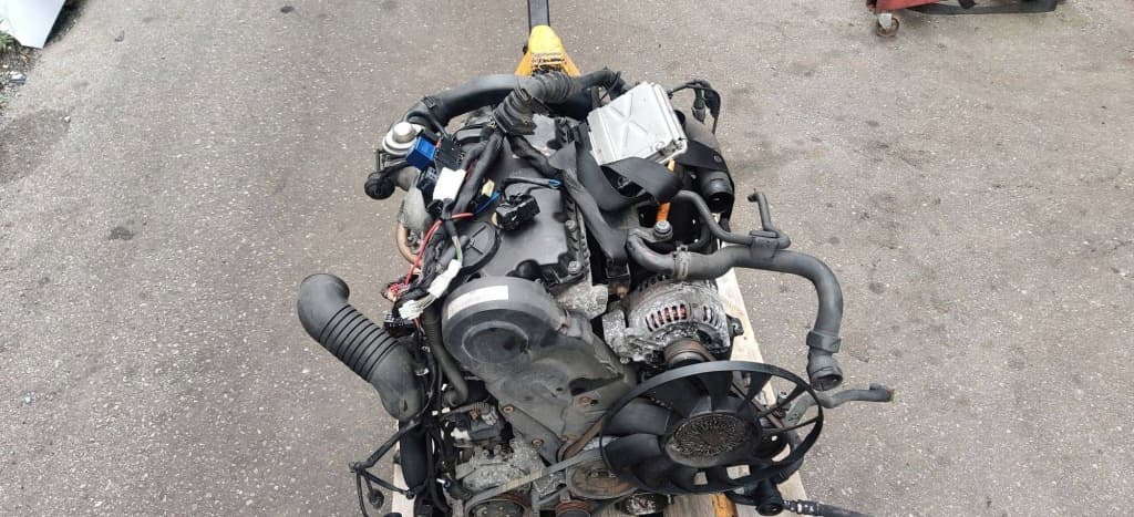 Moteur AVB pour Volkswagen Passat