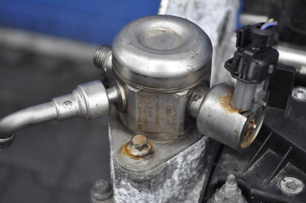 Moteur YYJB — vue 3