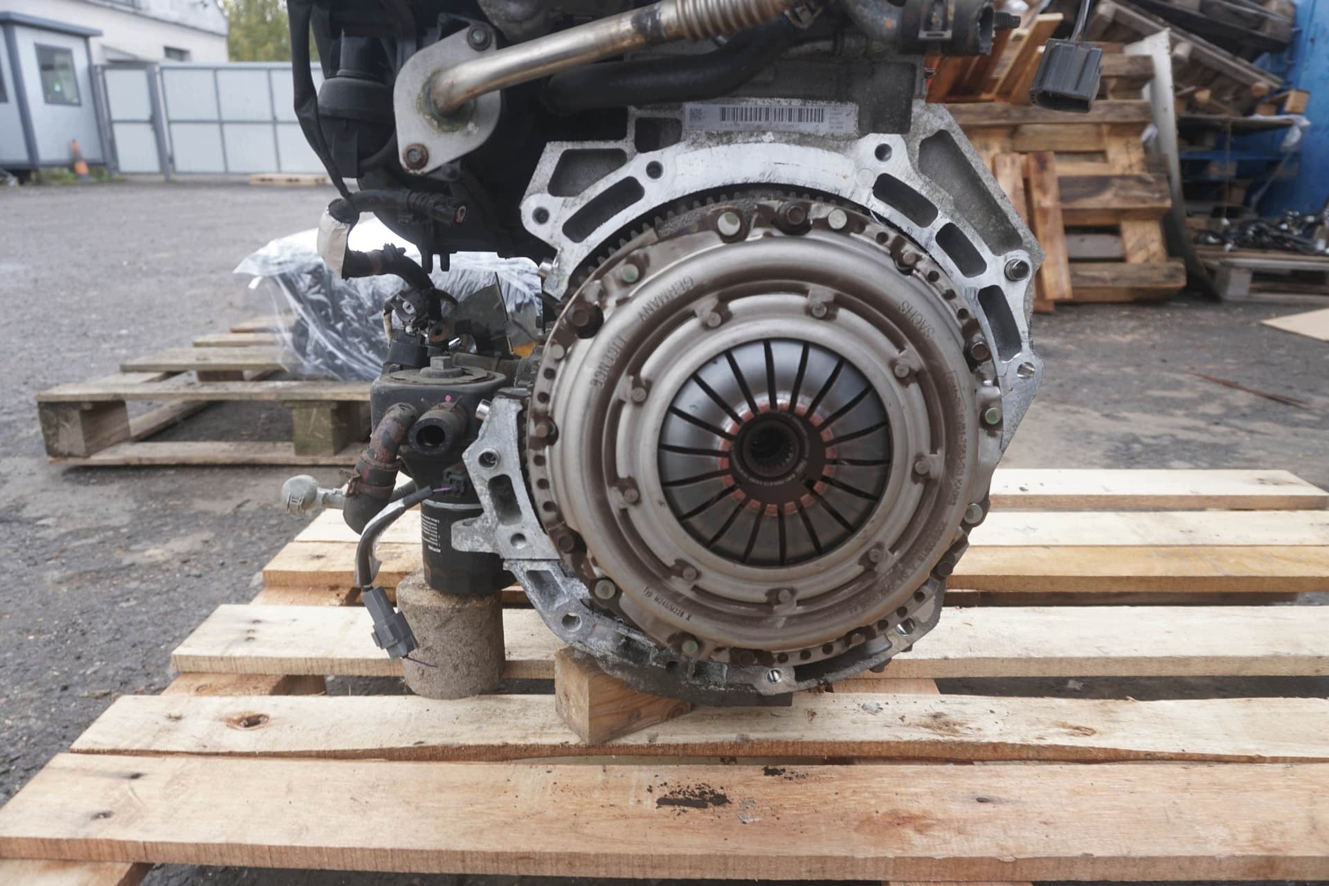 Moteur LF5W — vue 6