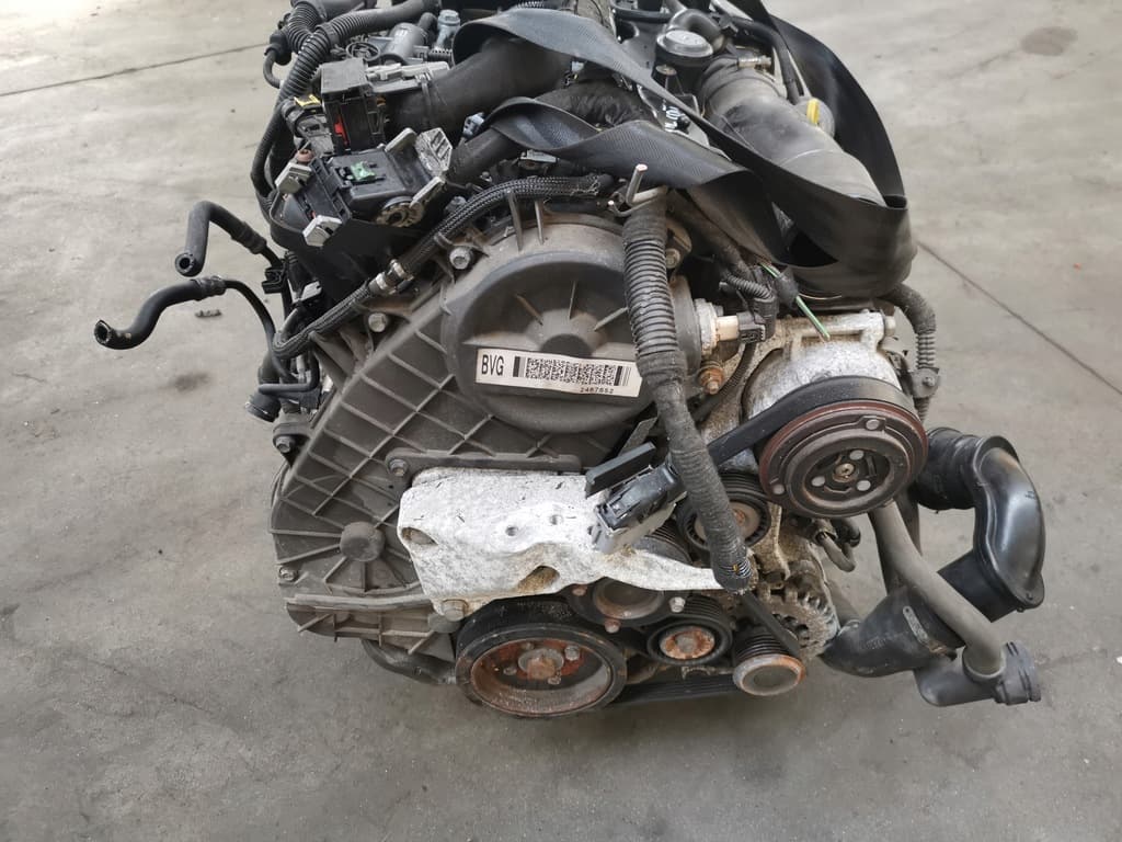 Moteur A 17 DTF — vue 2