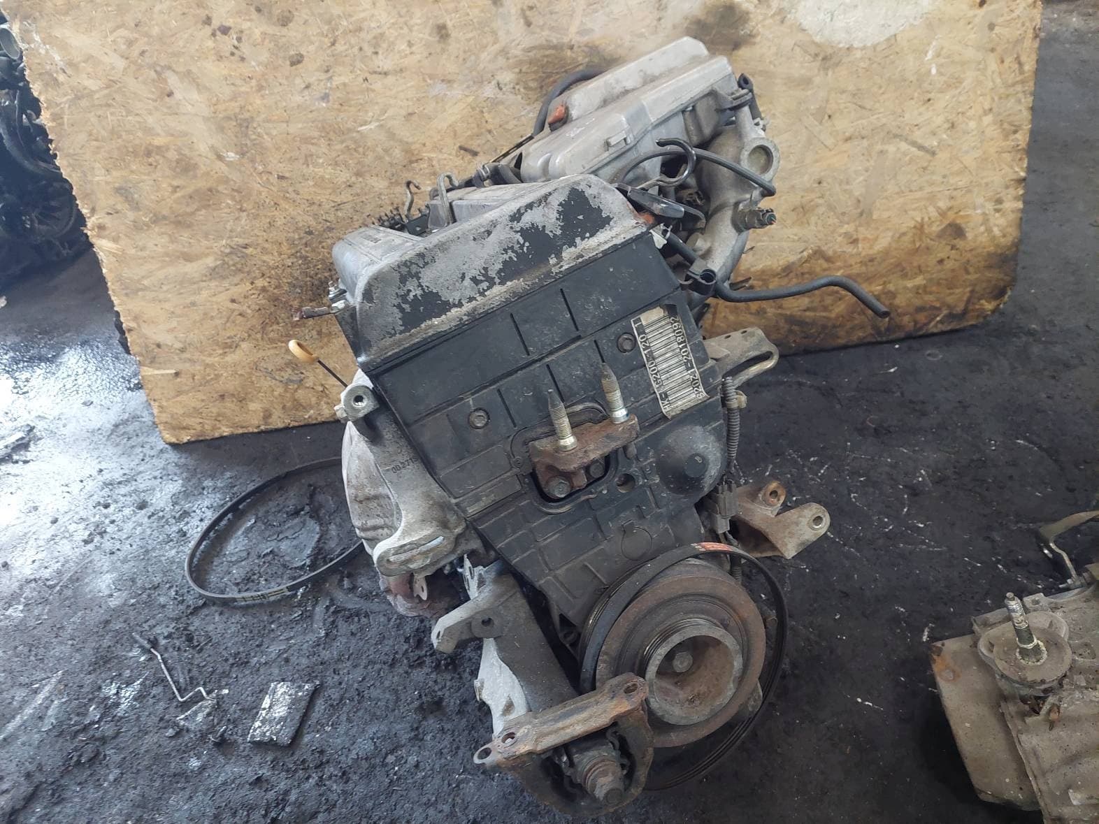 Moteur B20Z1 — vue 4