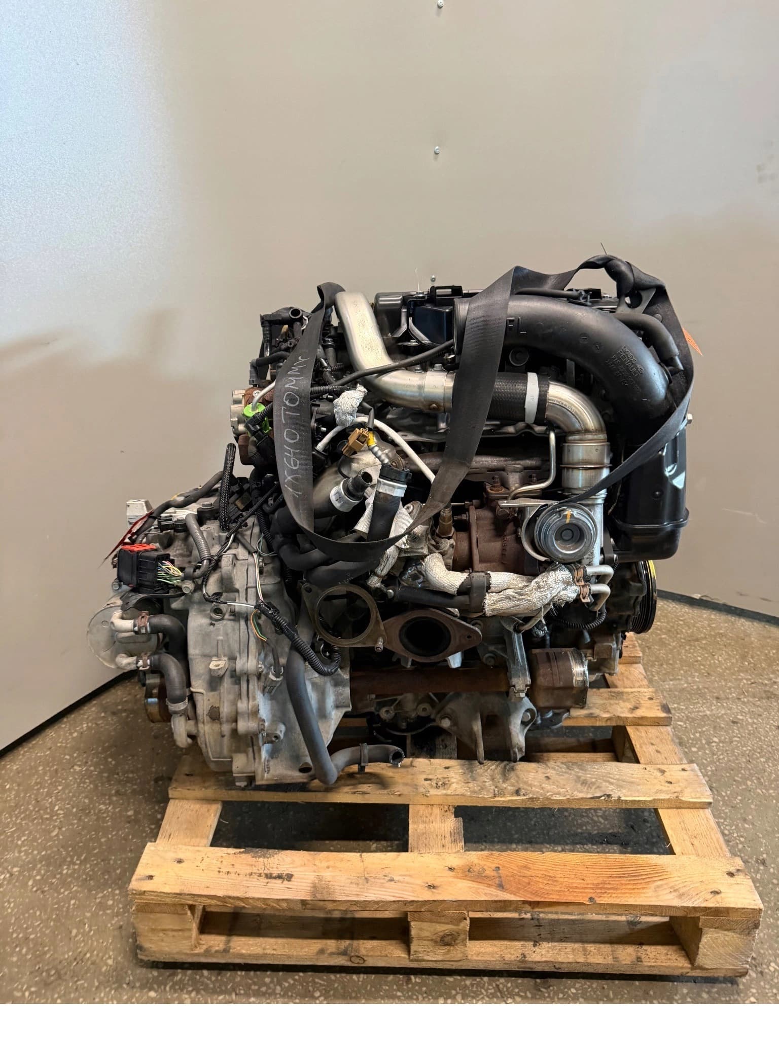 Moteur M9R 615 — vue 2