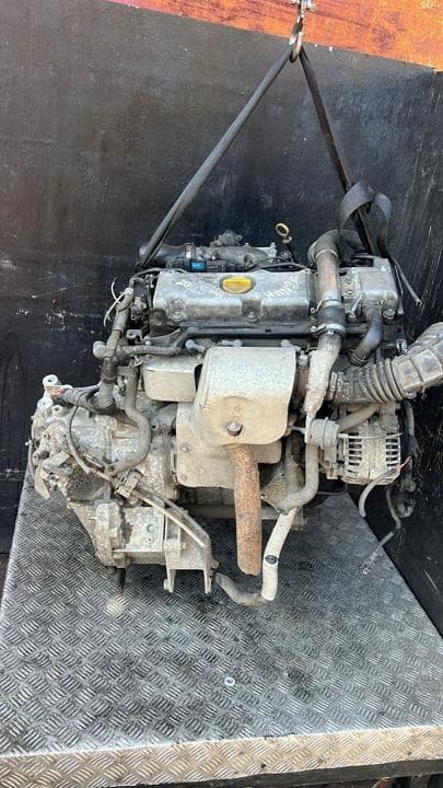 Moteur Y 20 DTH — vue 3