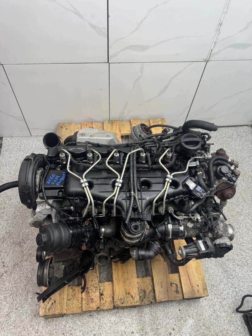 Moteur D 5244 T17 - Image 1