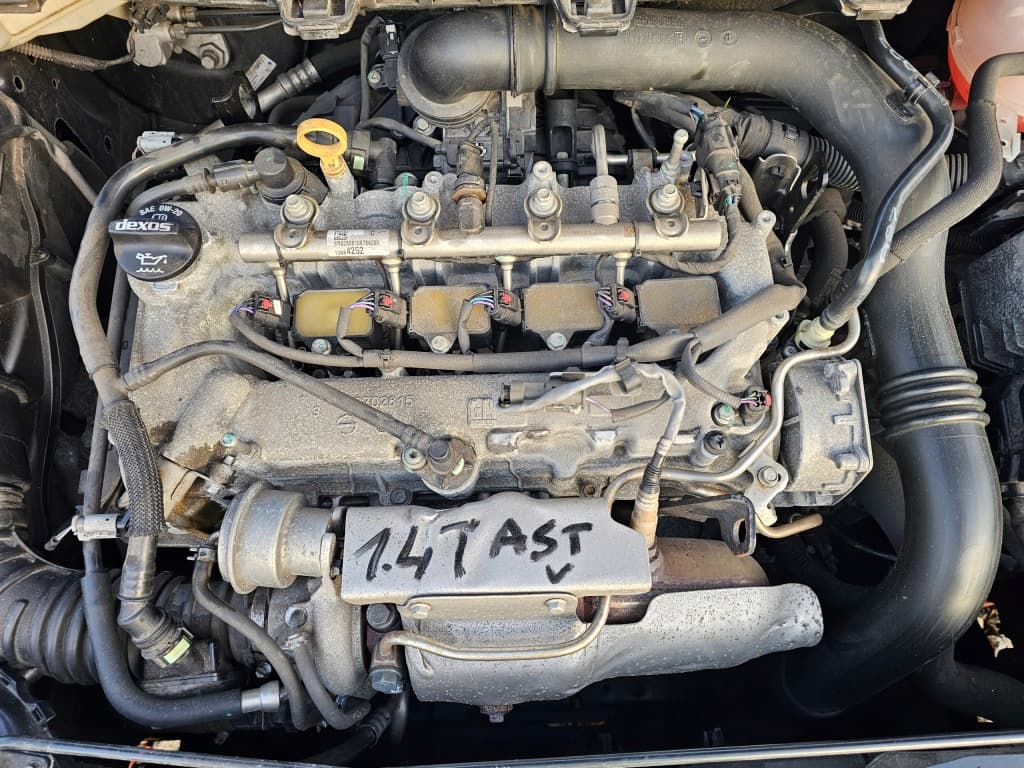 Moteur B 14 XFT pour Vauxhall