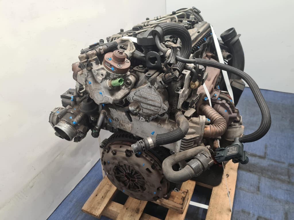 Moteur D 5204 T7 — vue 6