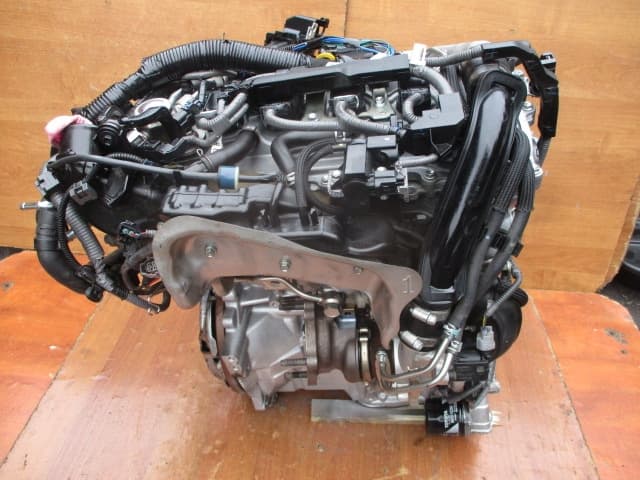 Moteur 8NR-FTS — vue 7