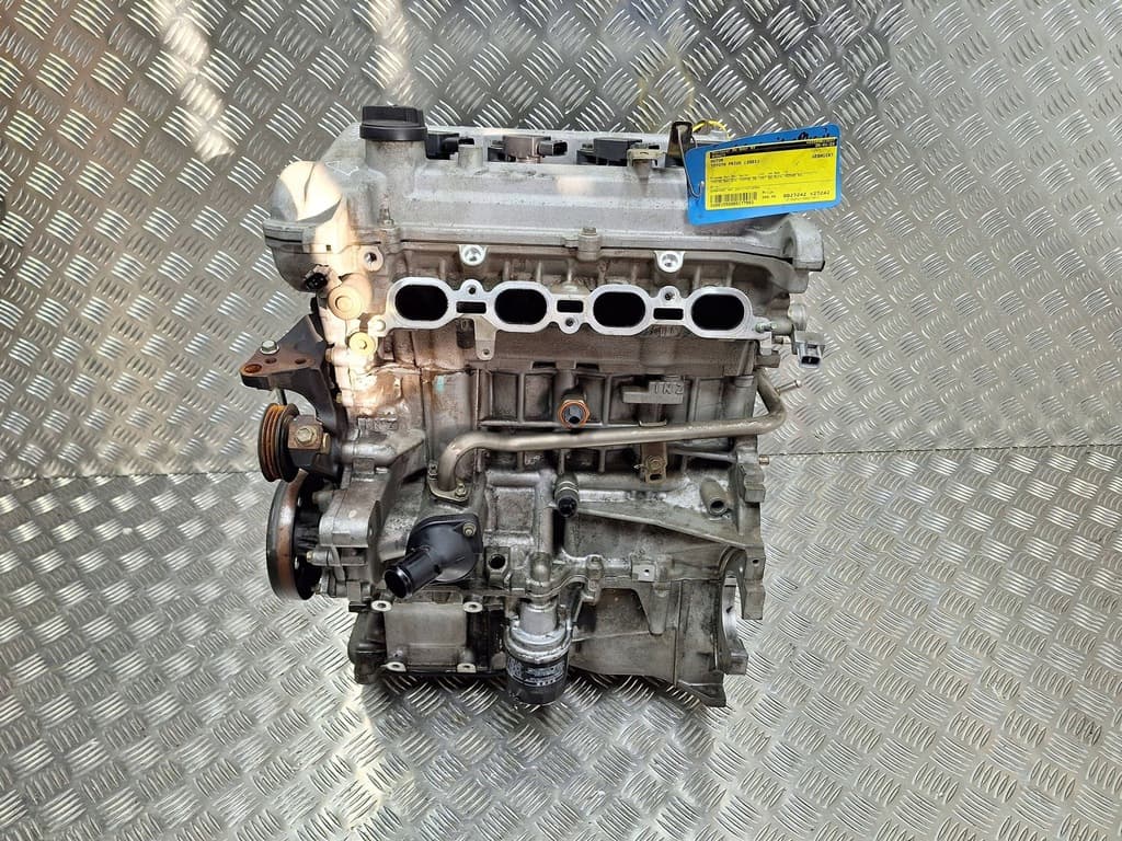 Moteur 1NZ-FXE — vue 2