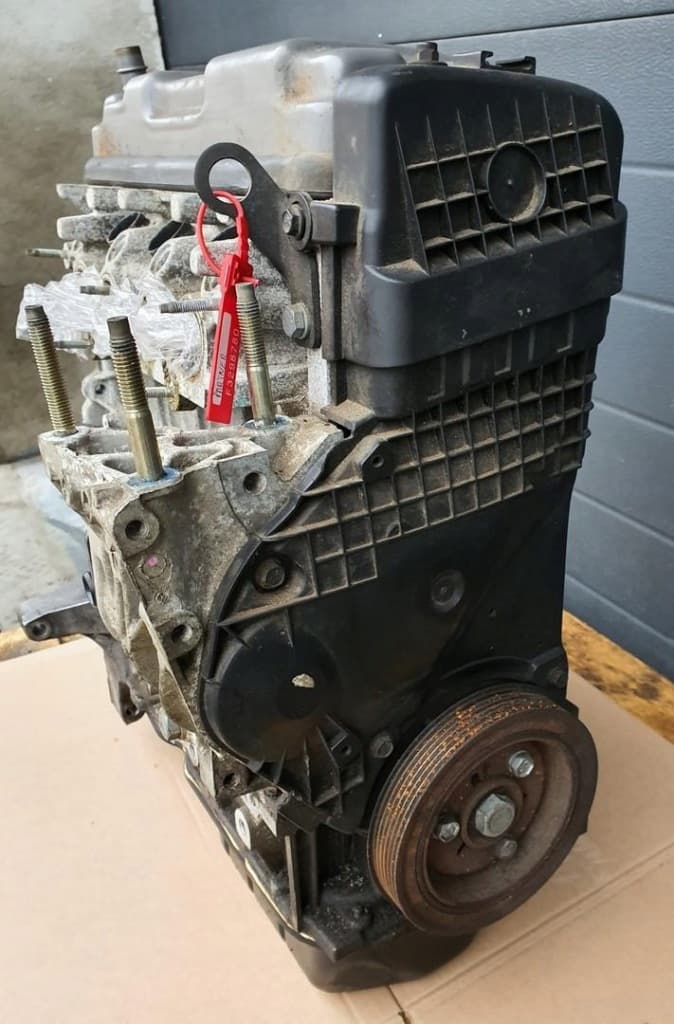 Moteur KFW (TU3JP) — vue 2