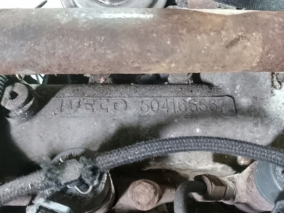 Moteur F1AE0481D — vue 5