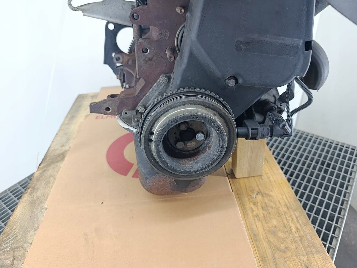 Moteur 169A4000 — vue 4
