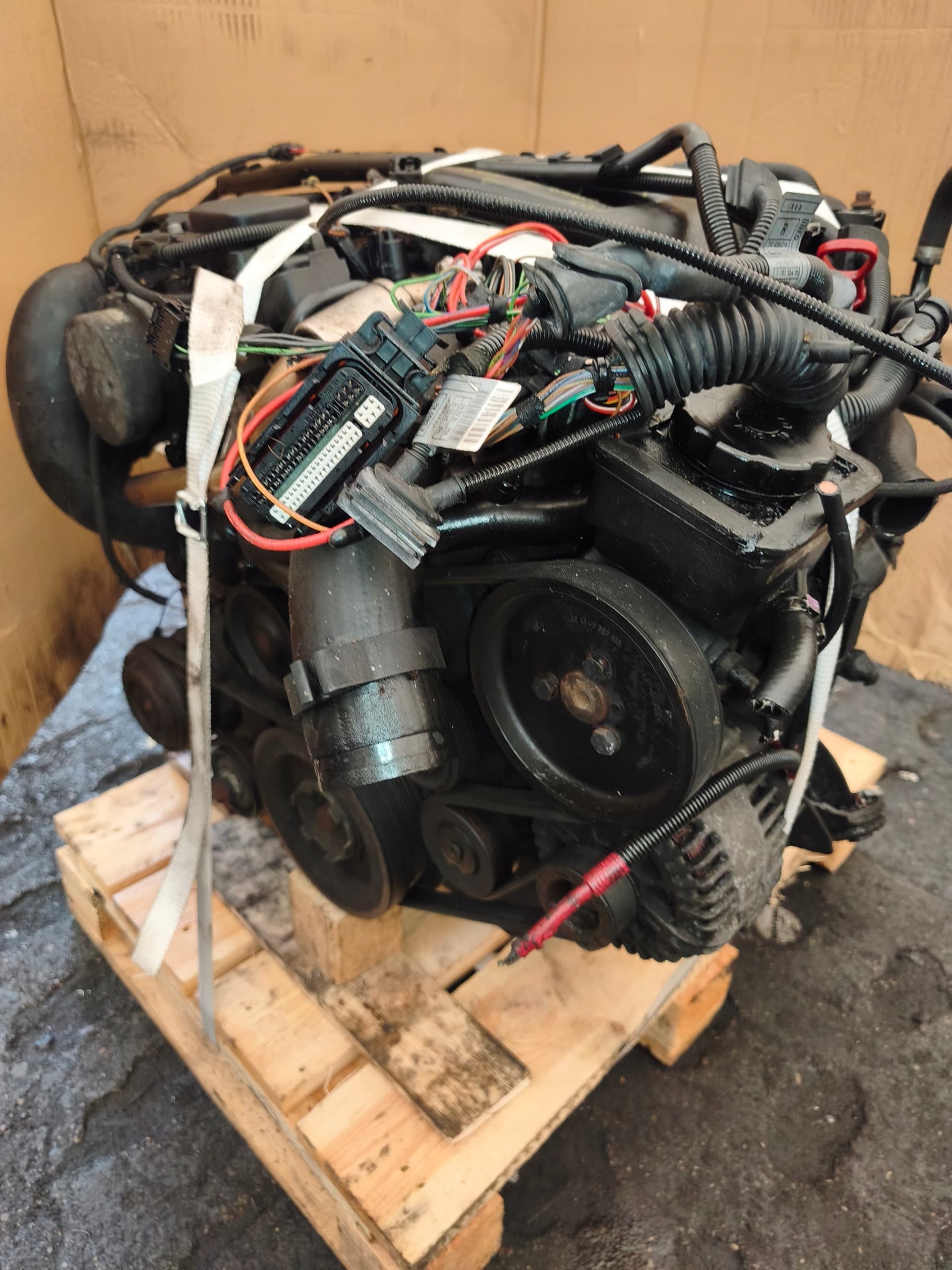 Moteur M47 D20 (204D4) — vue 12