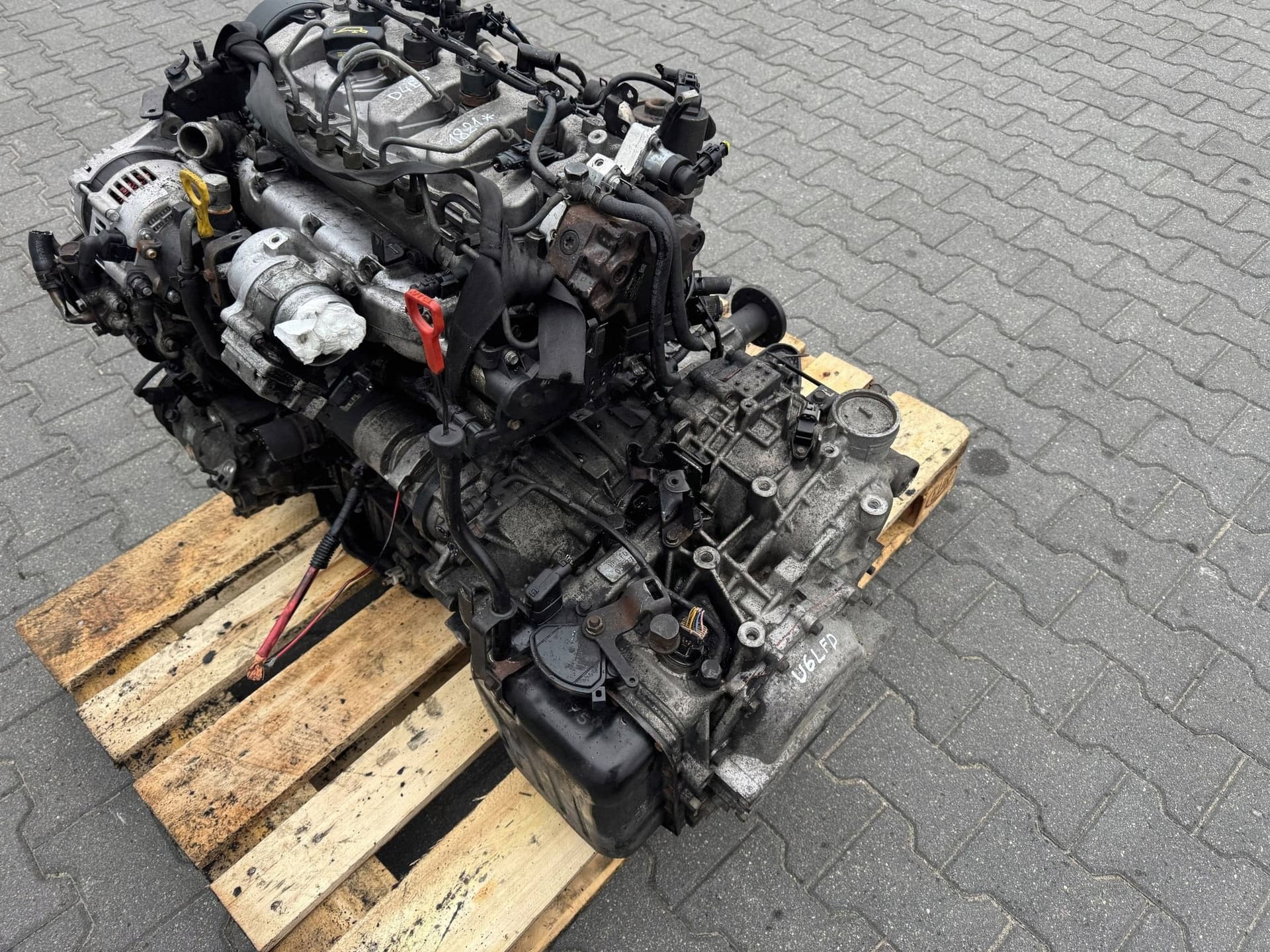 Moteur D4EB — vue 3
