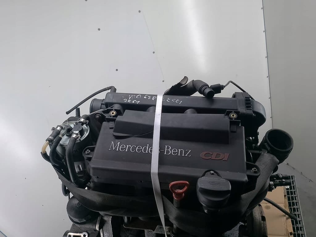Moteur M 111.980 — vue 2