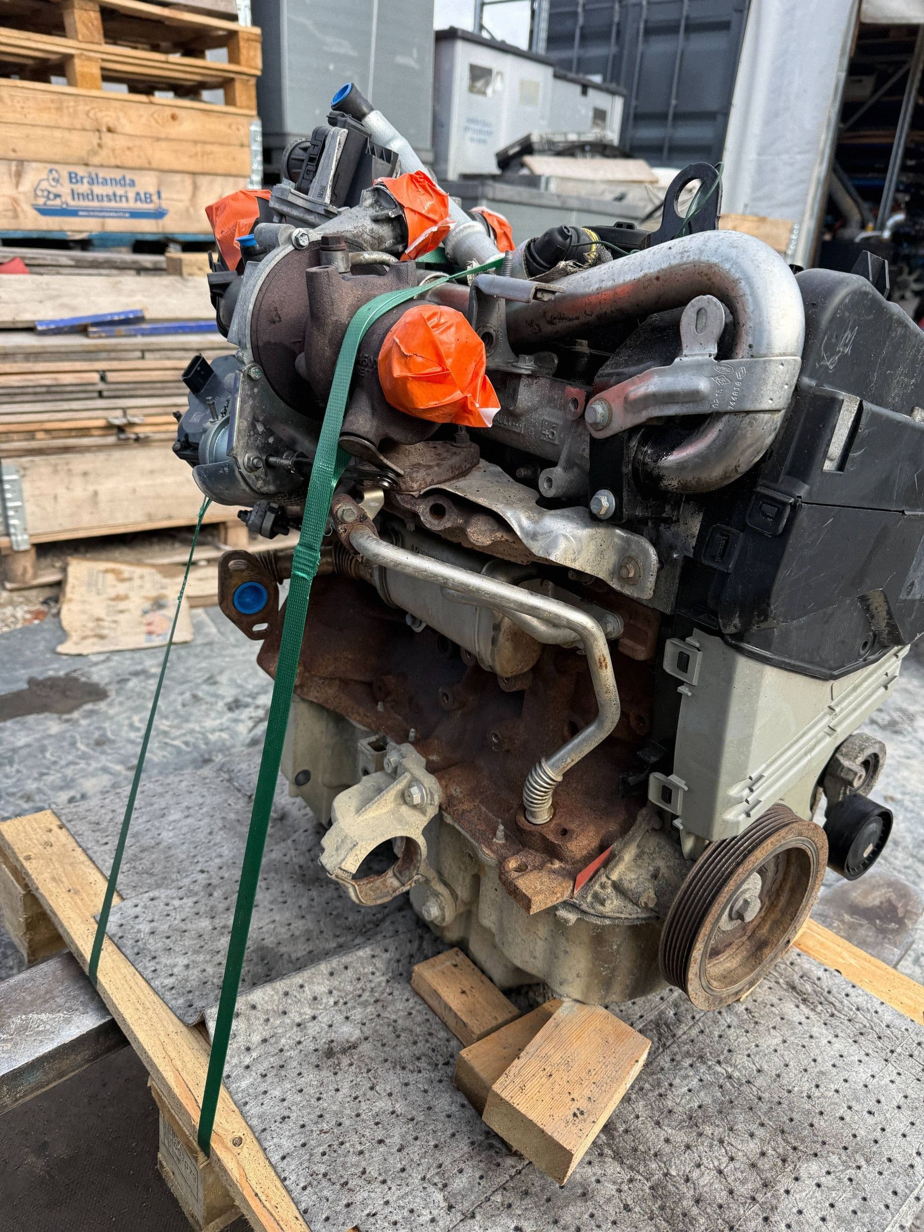 Moteur OM 607.951 (K9K) — vue 4
