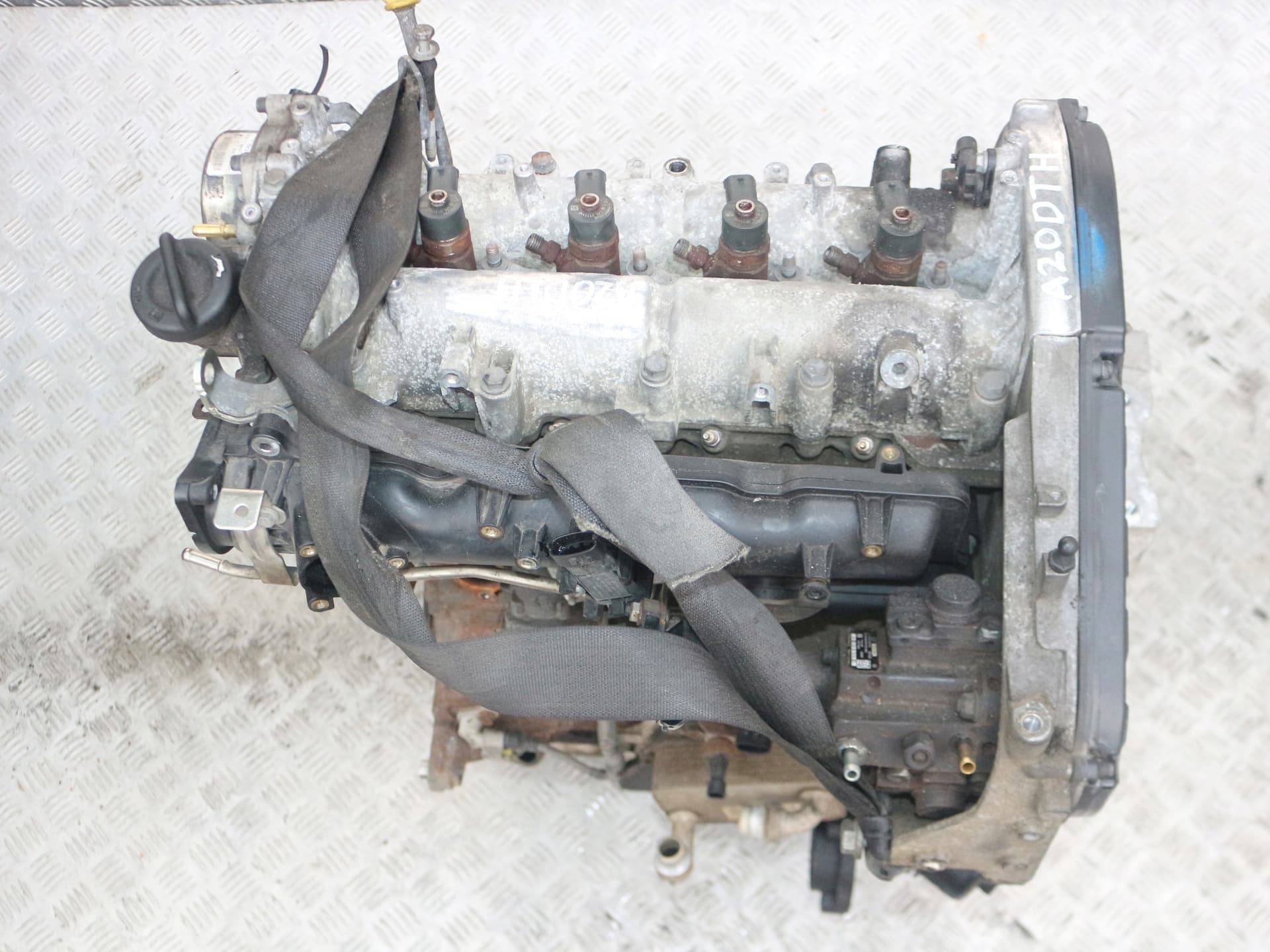 Moteur A 20 DTH — vue 2