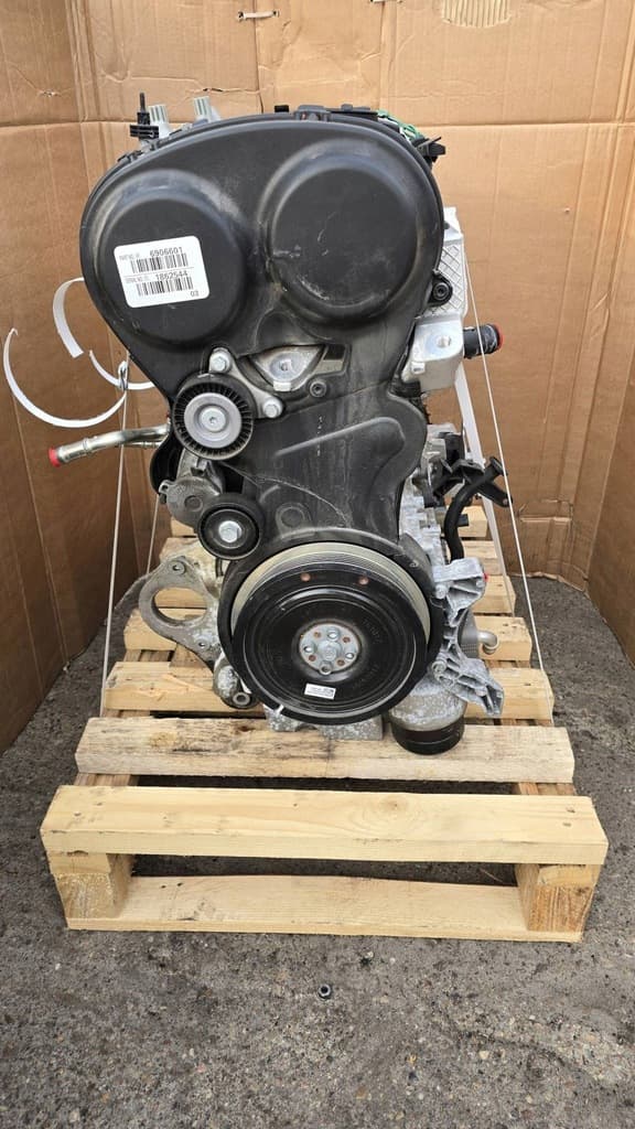 Moteur B 4204 T28 - Image 1