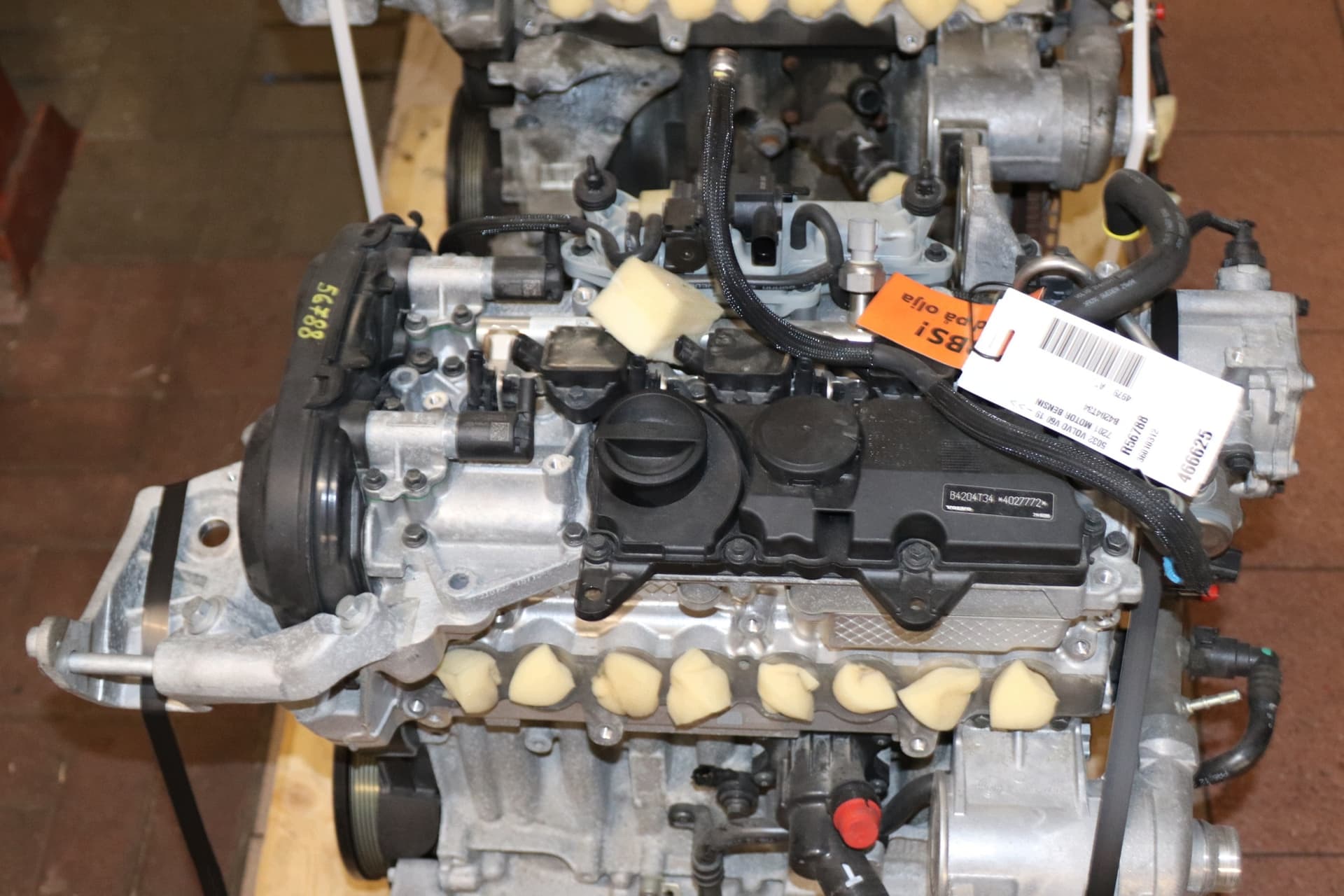 Moteur B 4204 T34 — vue 2