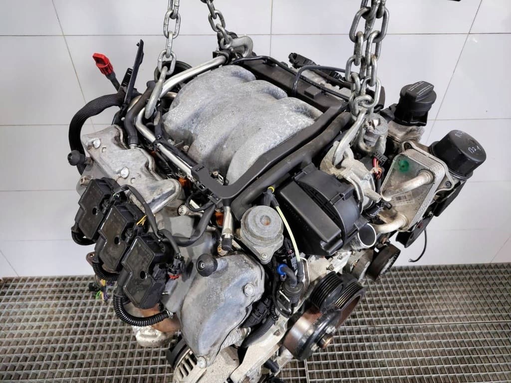 Moteur M 112.973 — vue 5