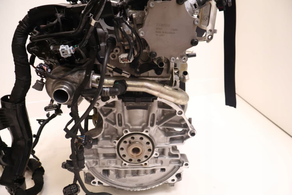 Moteur B 4204 T46 — vue 4