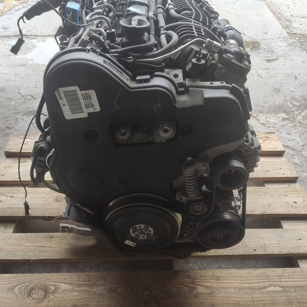 Moteur D 4204 T9 — vue 2