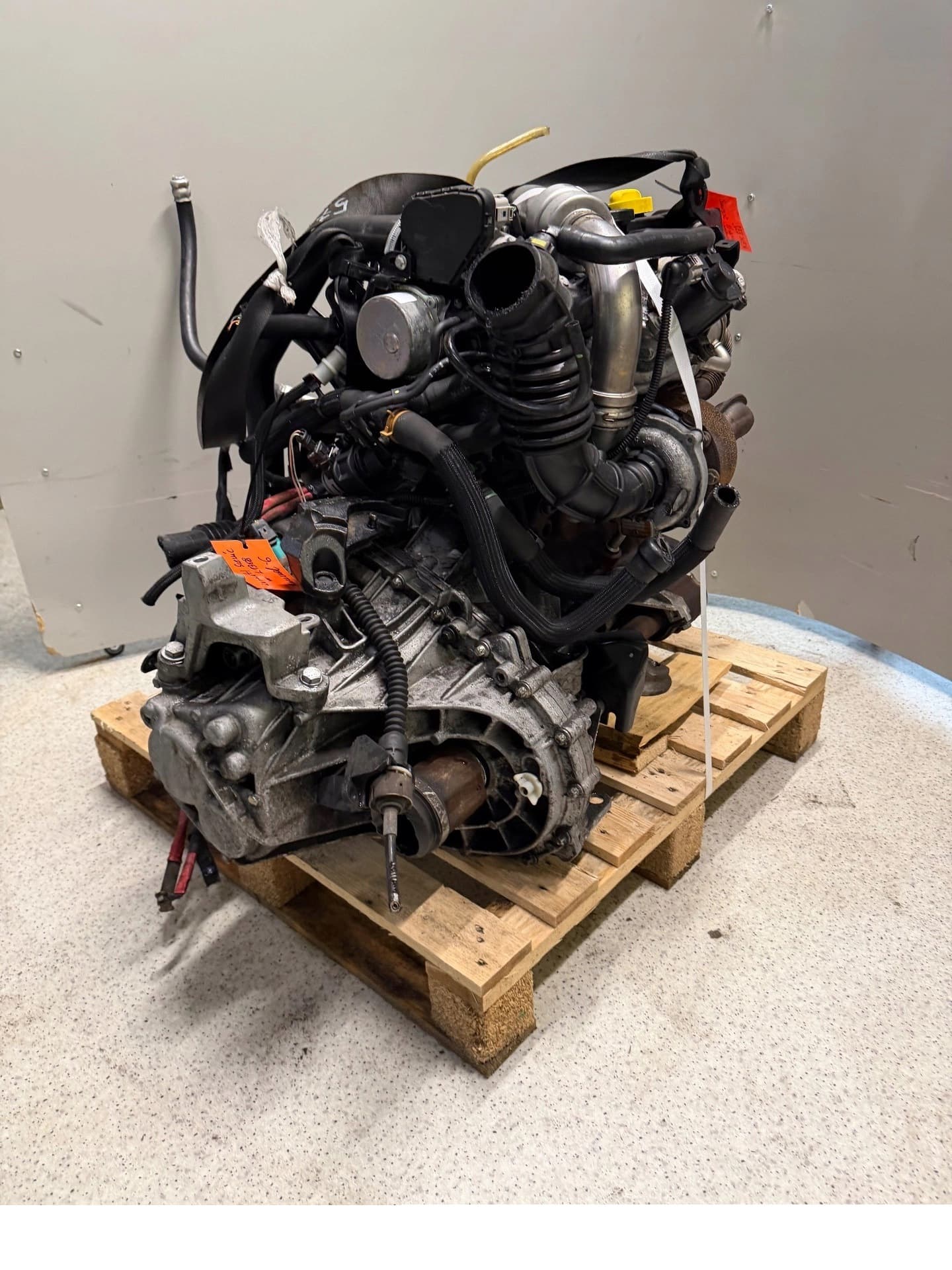 Moteur K9K 832 — vue 5