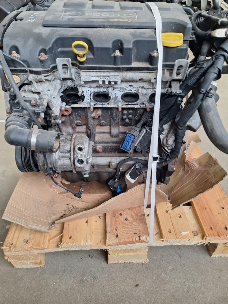 Moteur B 12 XEL — vue 3