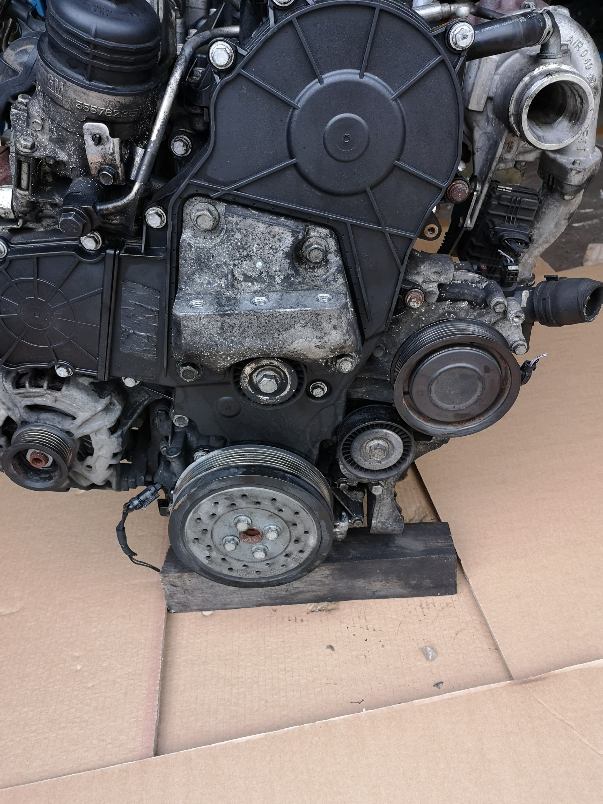 Moteur B 20 DTH — vue 6