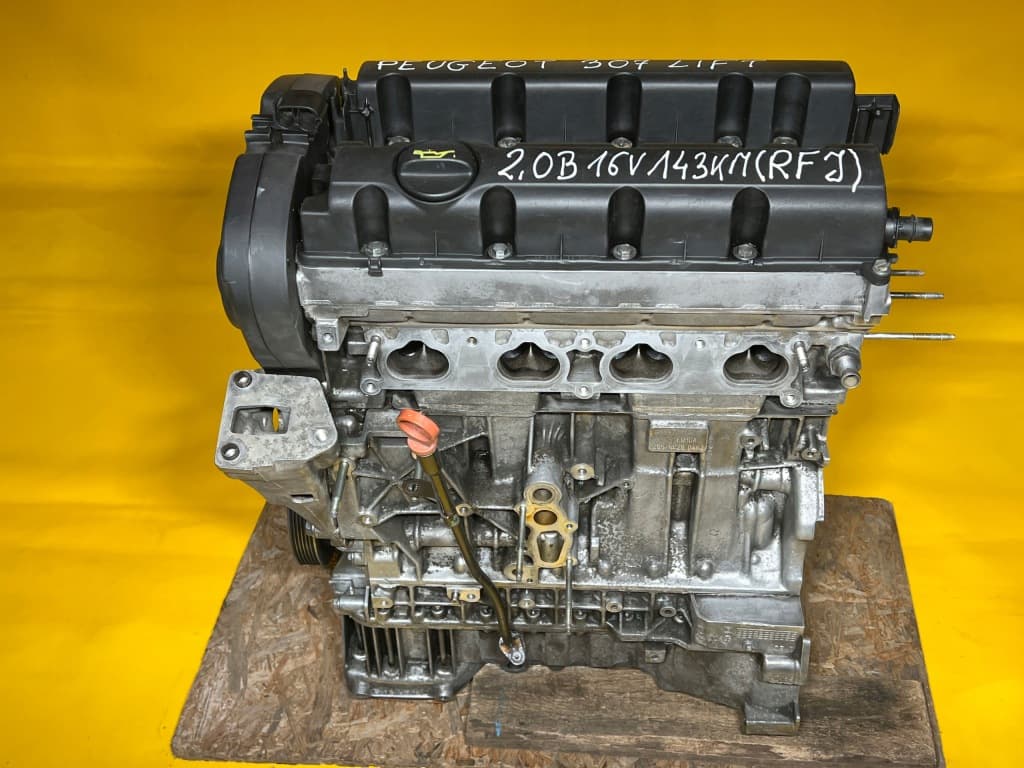 Moteur RFJ (EW10A) — vue 2