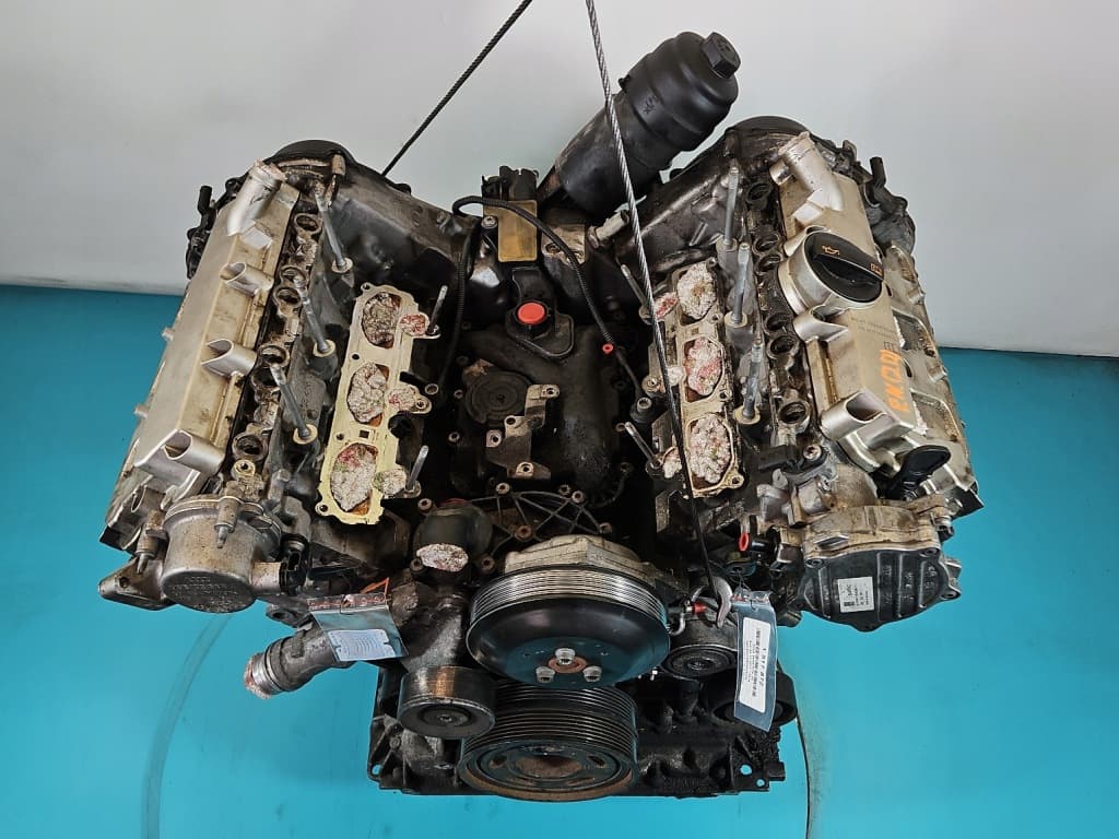 Moteur CGXC pour Audi A8