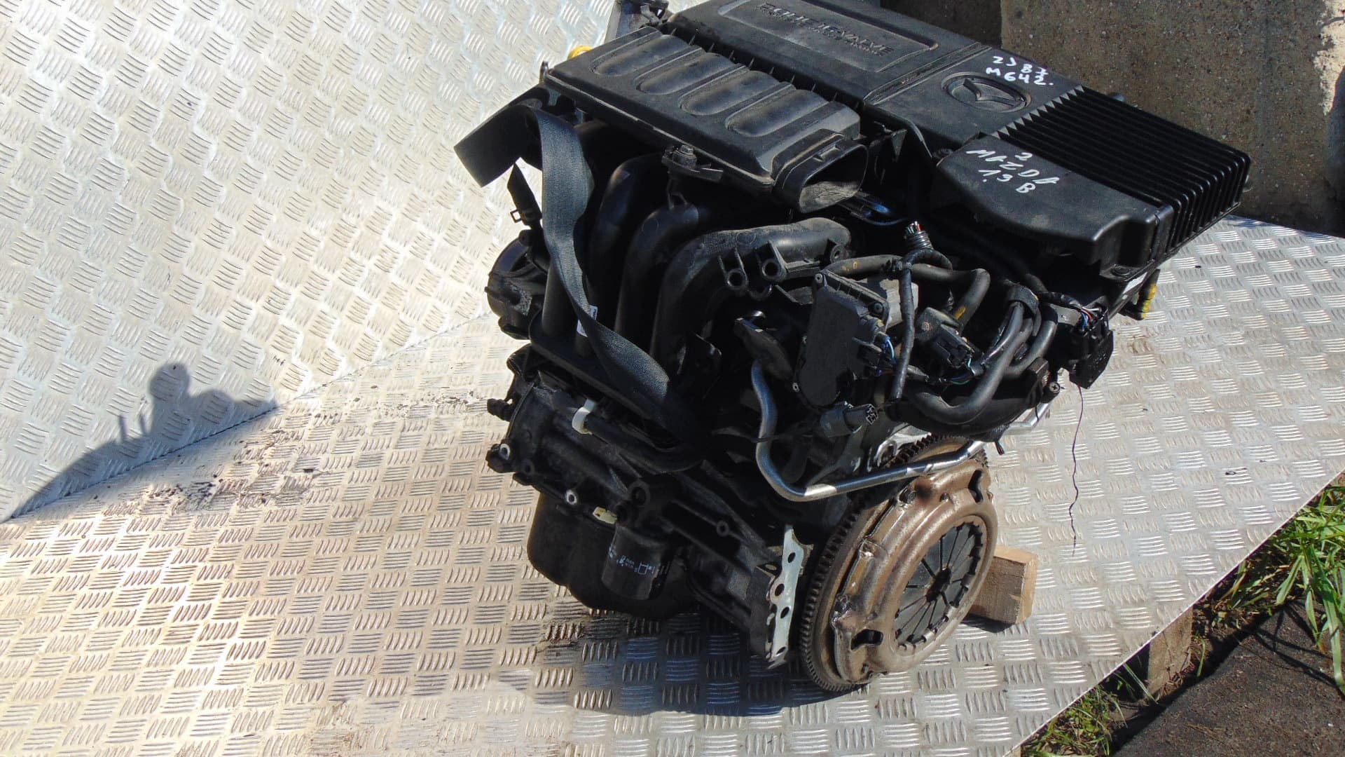 Moteur ZJ46 — vue 2