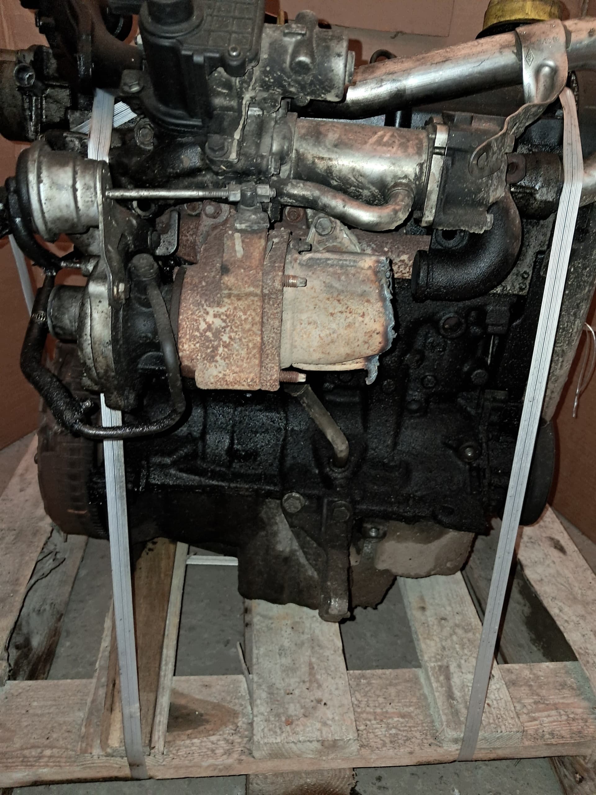 Moteur K9K 768 — vue 8