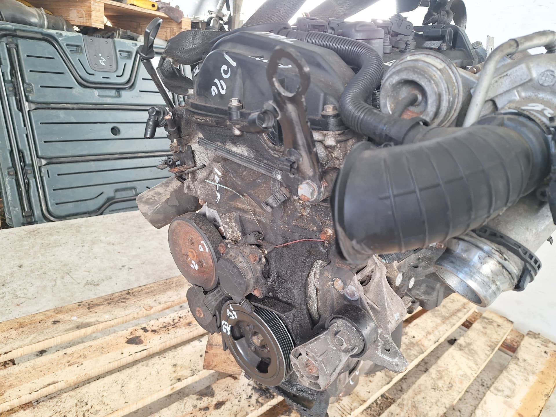 Moteur N13 B16 A — vue 13