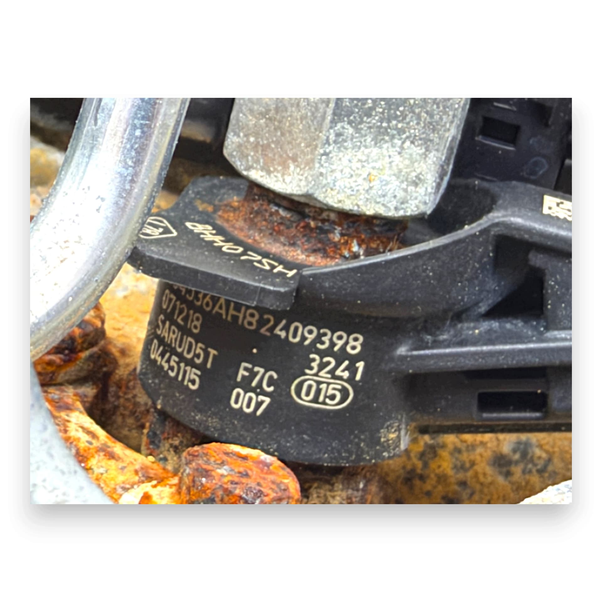 Moteur M9R 782 — vue 9
