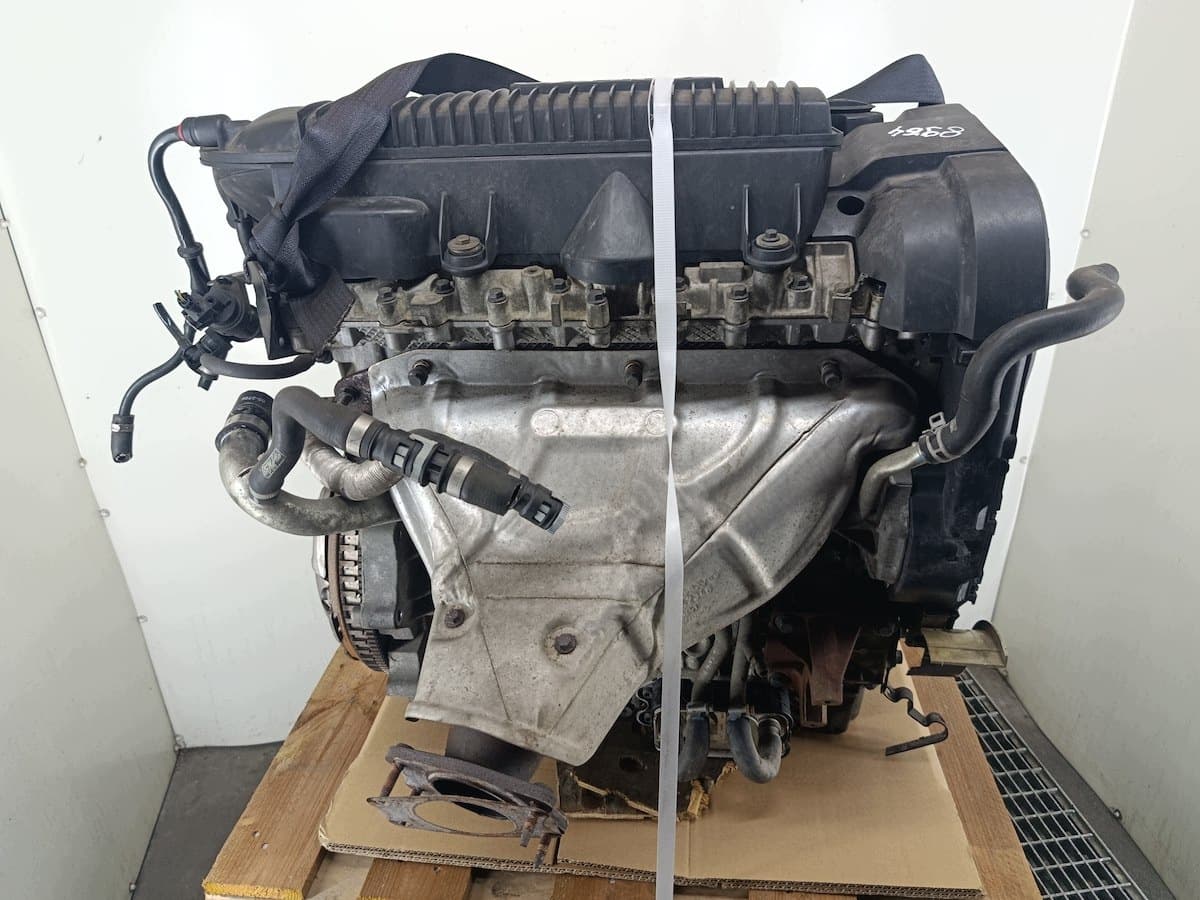 Moteur B 5244 S — vue 7